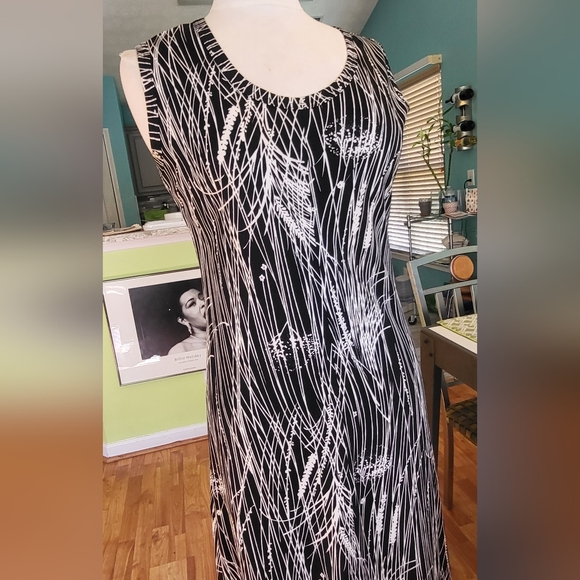 Ultra Chic and Timeless LANVIN Paris B&W Vintage Maxi Dress - Picture 2 of 8